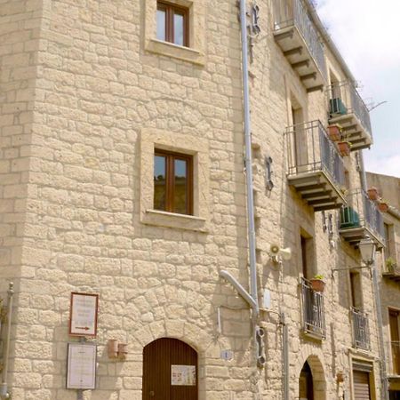 B&B Del Corso Gangi Exterior photo